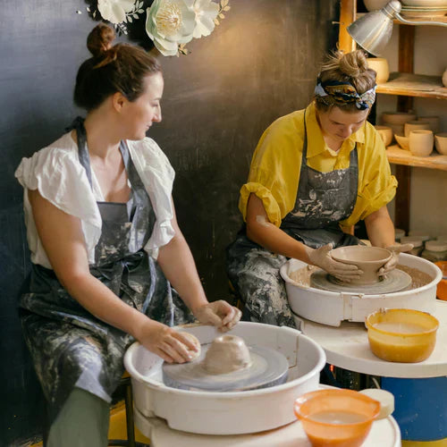 6 Side Hustle Ideas for Artist